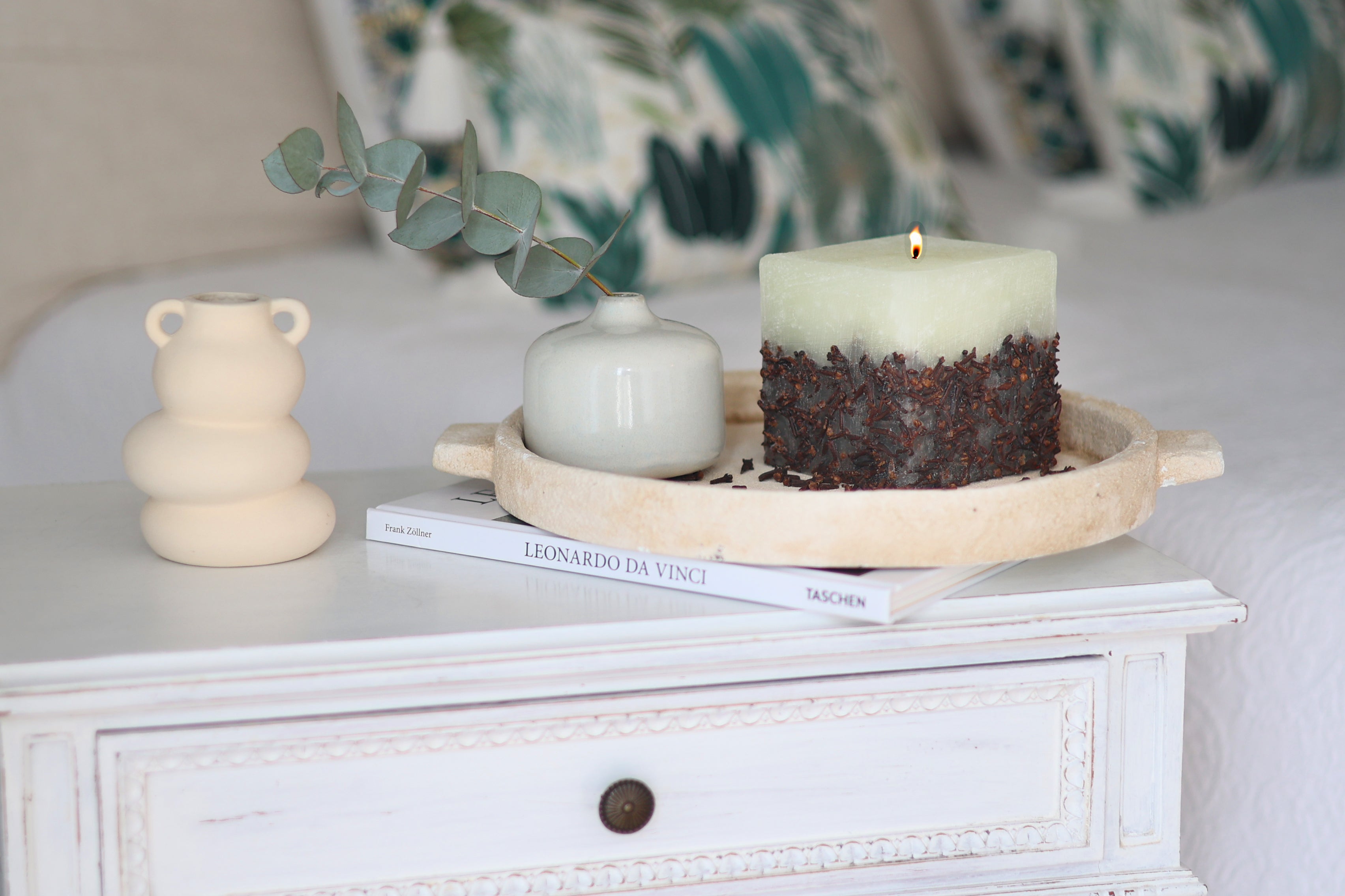 CLOVES - SCENTED CANDLE