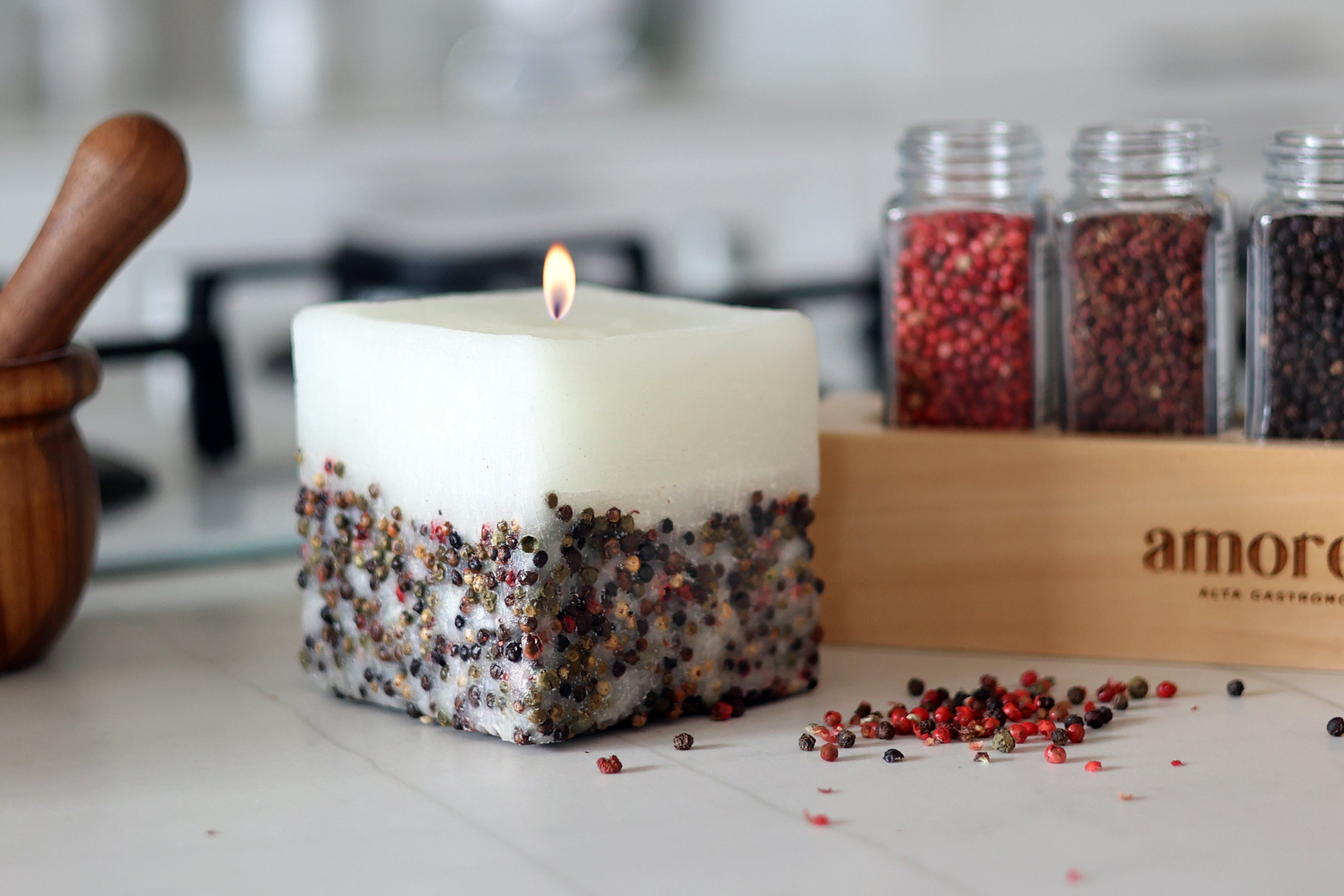 MIXED PEPPER - SCENTED CANDLE